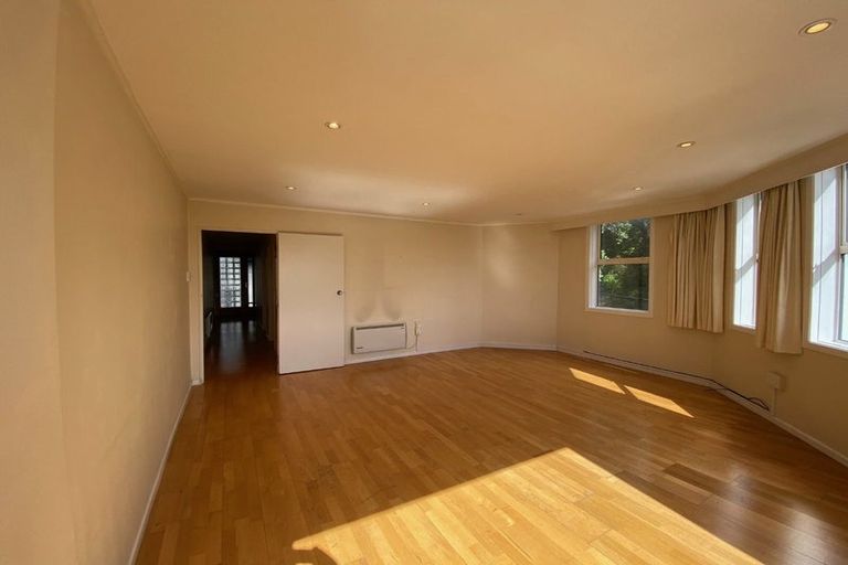 Photo of property in 3/2 Brooklyn Terrace, Brooklyn, Wellington, 6021