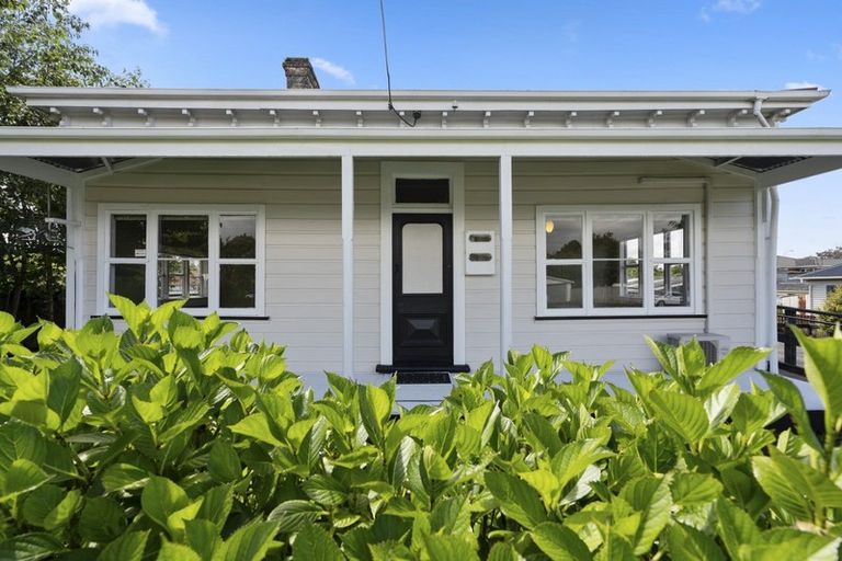 Photo of property in 88 Celia Street, Stratford, 4332