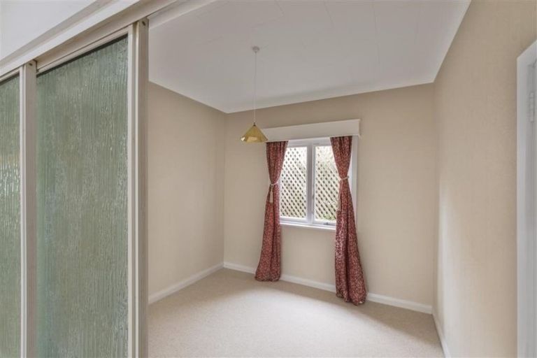 Photo of property in 10 Rimu Road, Kelburn, Wellington, 6012