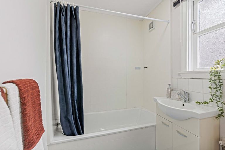 Photo of property in 40 Hoani Street, Papanui, Christchurch, 8053