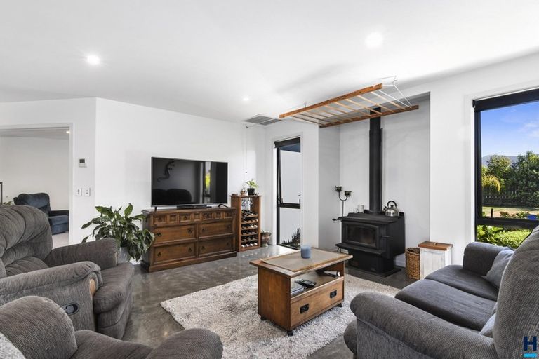 Photo of property in 14d Saxon Street, Motueka, 7120