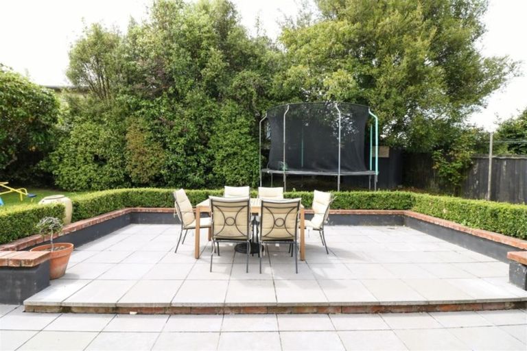 Photo of property in 1 Nelson Terrace, Seaview, Timaru, 7910