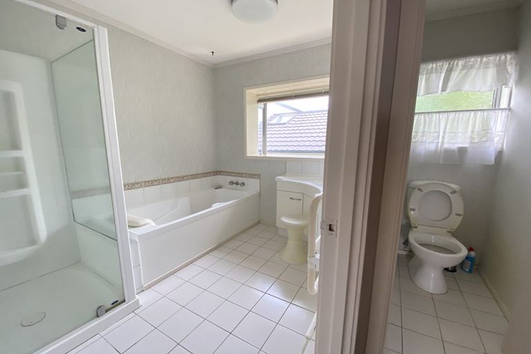 Photo of property in 23 Jellicoe Road, Murrays Bay, Auckland, 0630