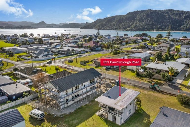 Photo of property in 321 Barrowclough Road, Whangamata, 3620