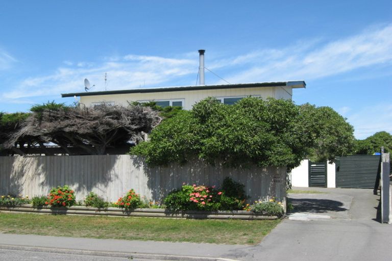 Photo of property in 466a Marine Parade, South New Brighton, Christchurch, 8062