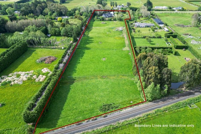 Photo of property in 72 Millton Park Road, Mill Road, Invercargill, 9871