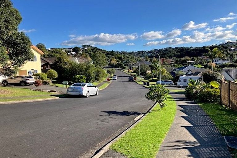 Photo of property in 24 Carnmore Place, Torbay, Auckland, 0630