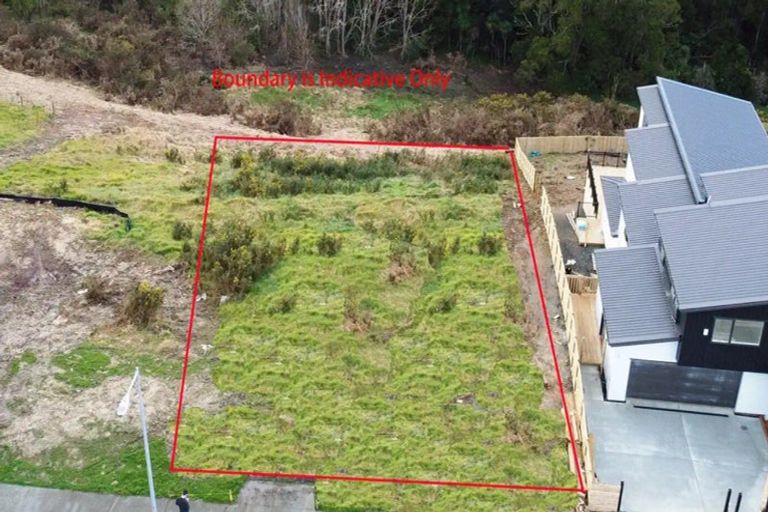 Photo of property in 31 Kotuitui Drive, Wainui, 0992