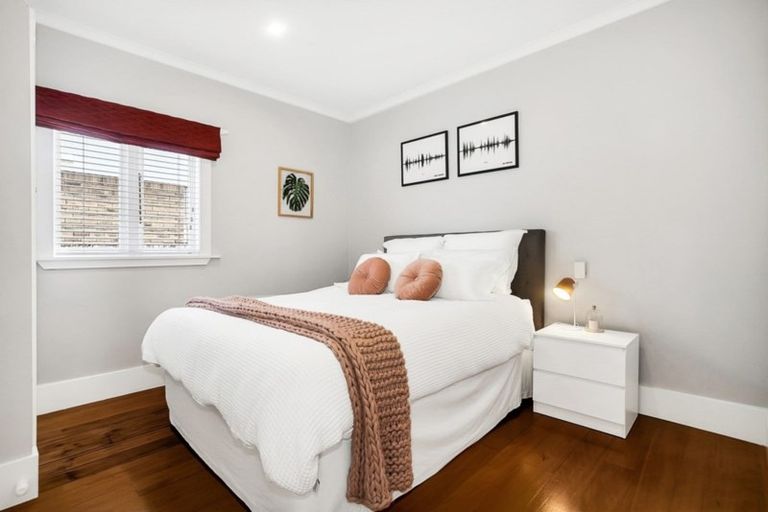 Photo of property in 9 Powell Street, Avondale, Auckland, 1026