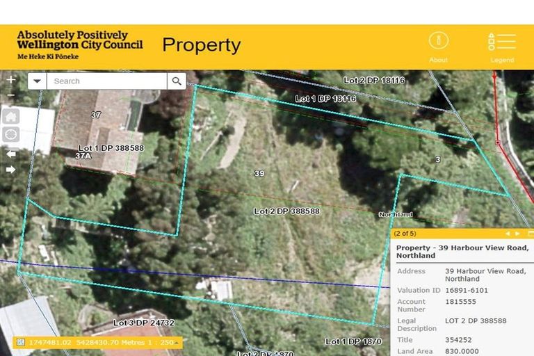 Photo of property in 39 Harbour View Road, Northland, Wellington, 6012