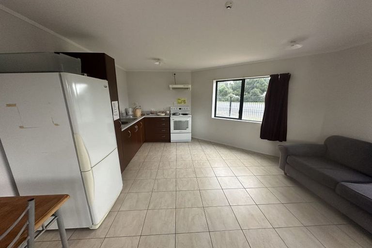Photo of property in 2 Vine Street, Hillcrest, Hamilton, 3216
