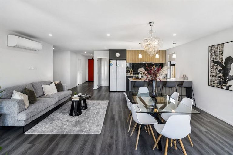 Photo of property in 11 El Patron Lane, Halswell, Christchurch, 8025