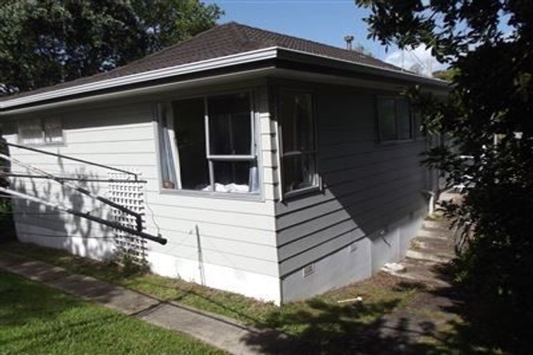 Photo of property in 66 Oaktree Avenue, Browns Bay, Auckland, 0630