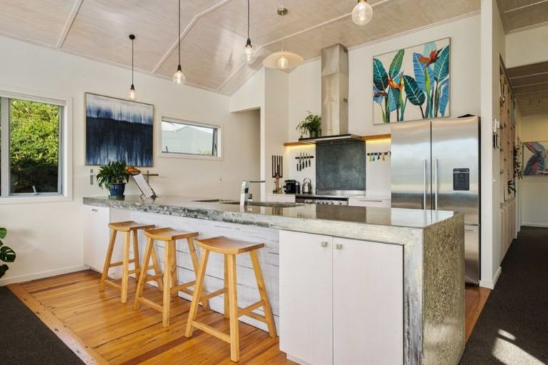 Photo of property in 10 Birchdale Place, Glenorchy, 9372