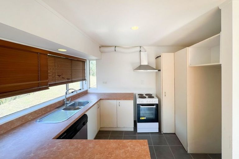 Photo of property in 39 Carillon Place, Massey, Auckland, 0614