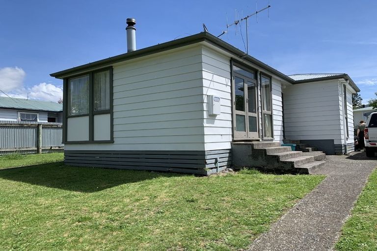 Photo of property in 19 Hinerangi Street, Turangi, 3334