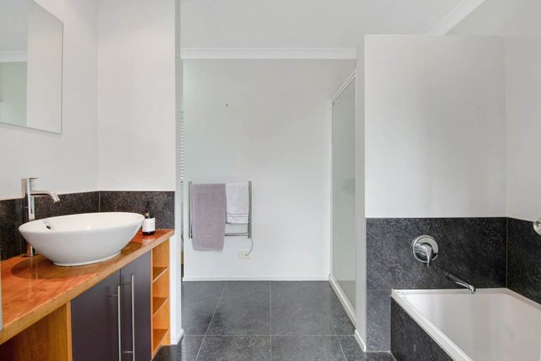 Photo of property in 1 Rakau Views, Orewa, 0931