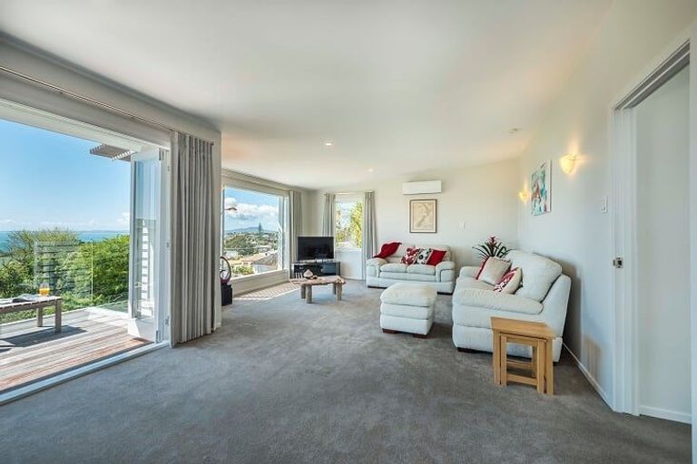 Photo of property in 52a Penzance Road, Mairangi Bay, Auckland, 0630