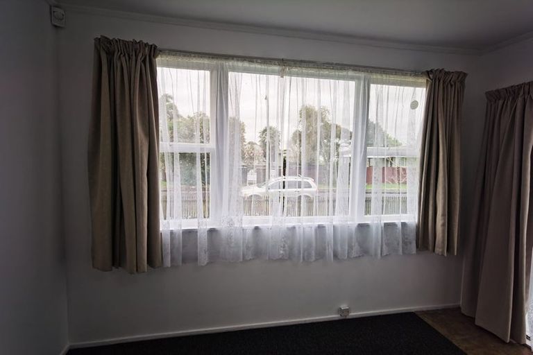 Photo of property in 4 Marybeth Place, Rosehill, Papakura, 2113
