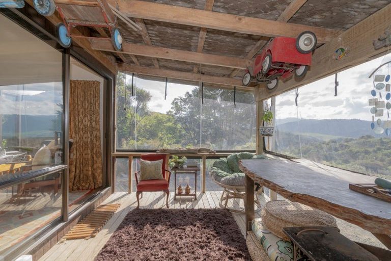 Photo of property in 595 Rangihau Road, Coroglen, Whitianga, 3591