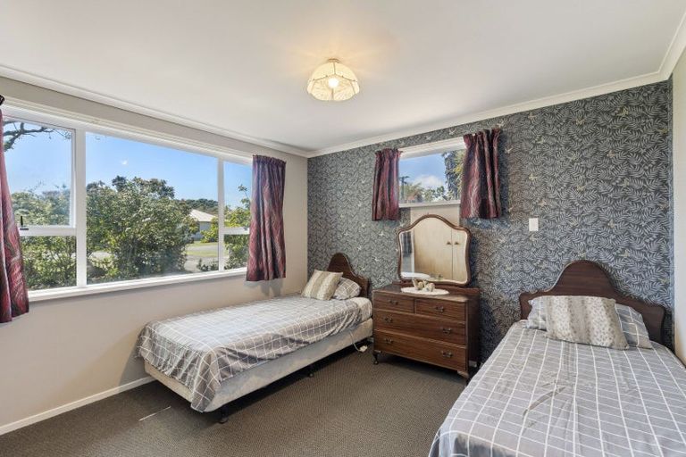 Photo of property in 17 Harris Street, Waitara, 4320