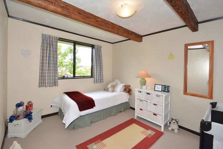 Photo of property in 341 Kenmure Road, Kenmure, Dunedin, 9011