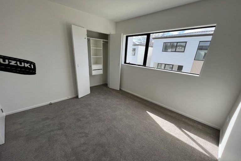 Photo of property in 5/535 Swanson Road, Ranui, Auckland, 0612