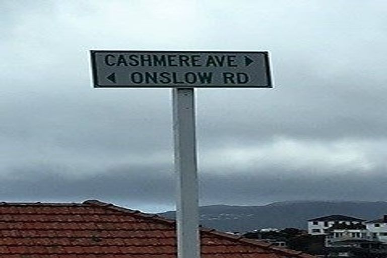 Photo of property in 8/2 Onslow Road, Khandallah, Wellington, 6035