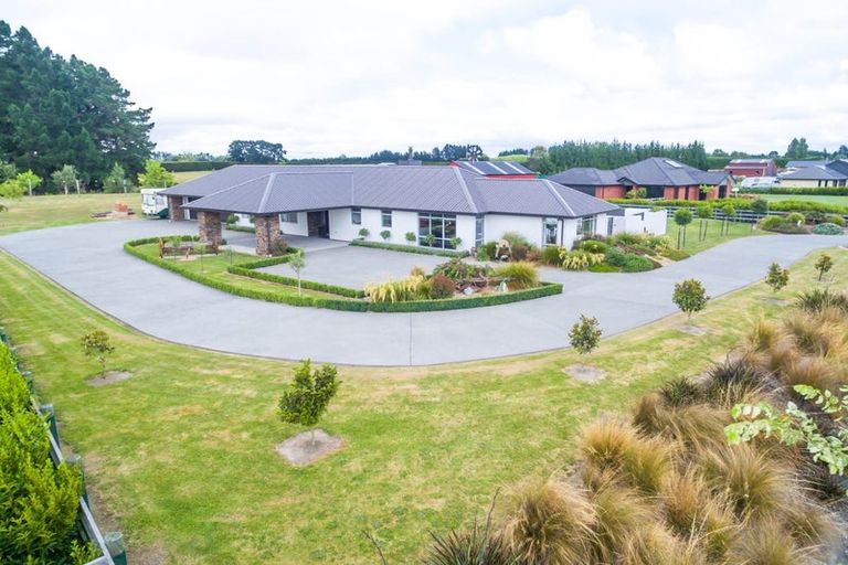 Photo of property in 108 Shepherd Avenue, West Melton, 7618