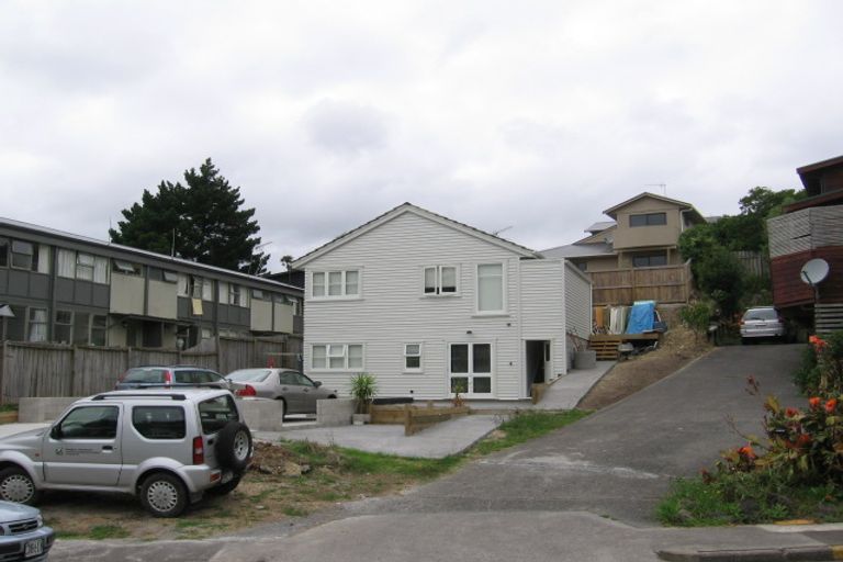 Photo of property in 5 Don Croot Street, Morningside, Auckland, 1021