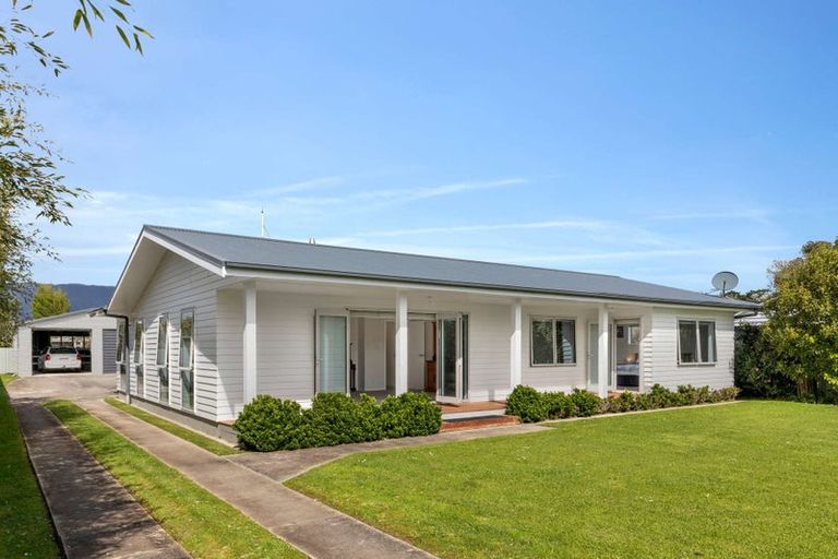 Photo of property in 12 Hunter Street, Karamea, 7893