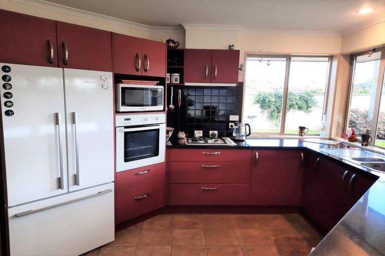 Photo of property in 4 Halyard Loop, Haruru, 0204