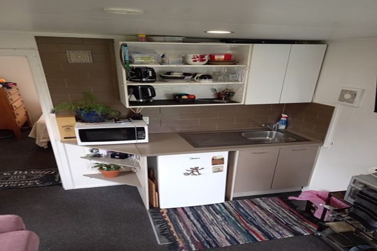 Photo of property in 214 Condell Avenue, Papanui, Christchurch, 8053