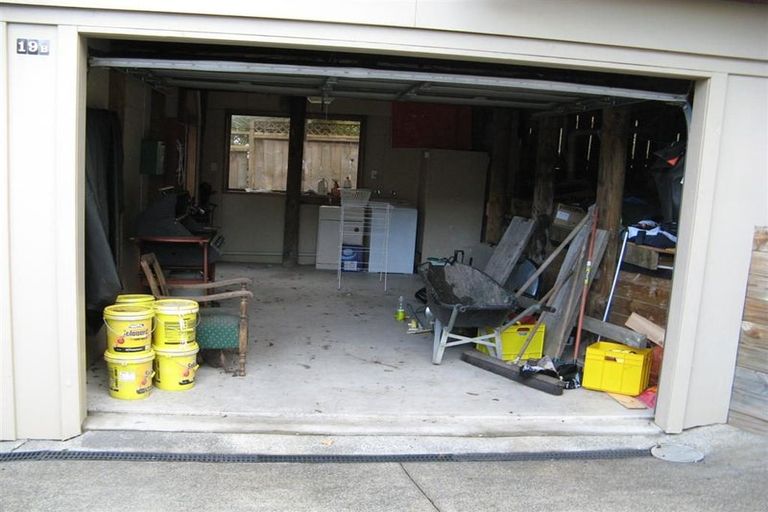 Photo of property in 19b Stafford Road, Northcote Point, Auckland, 0627