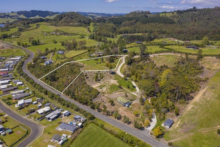 Photo of property in 823b Purangi Road, Cooks Beach, Whitianga, 3591