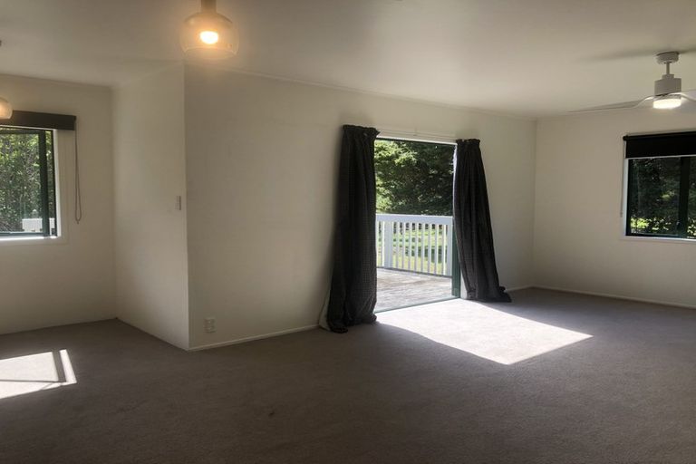 Photo of property in 3185 Kaipara Coast Highway, Glorit, Warkworth, 0984