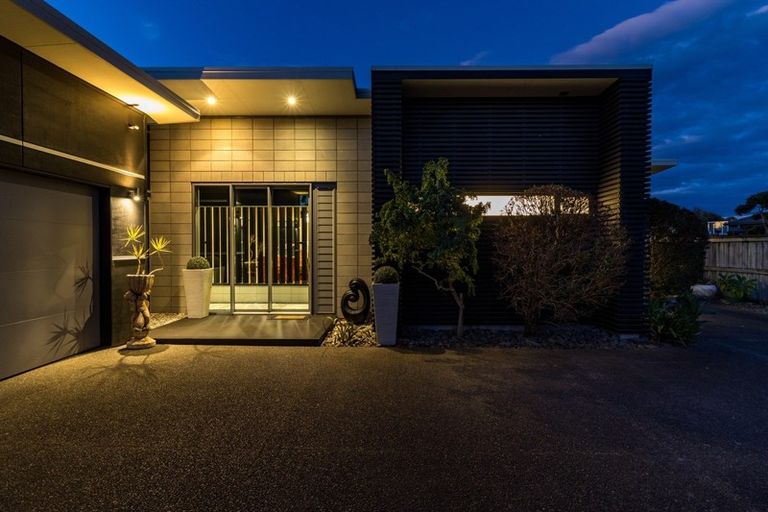 Photo of property in 27 Pompano Key, Papamoa Beach, Papamoa, 3118