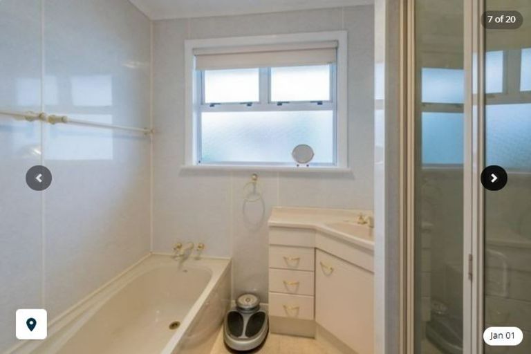 Photo of property in 628/628a Queen Street East, Levin, 5510