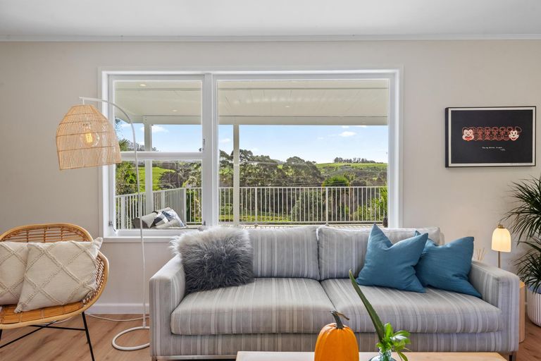 Photo of property in 17 Pakiri Road, Leigh, Warkworth, 0985