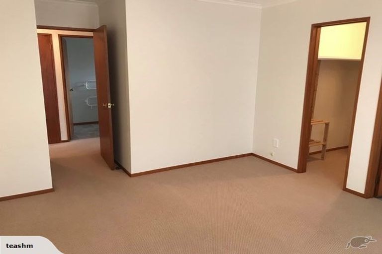 Photo of property in 11a Montgomery Terrace, Hokowhitu, Palmerston North, 4410