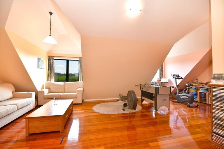 Photo of property in 836 Sandspit Road, Warkworth, 0982