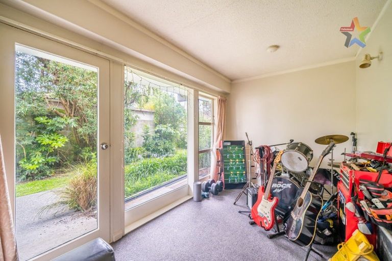 Photo of property in 2/21 Britannia Street, Petone, Lower Hutt, 5012