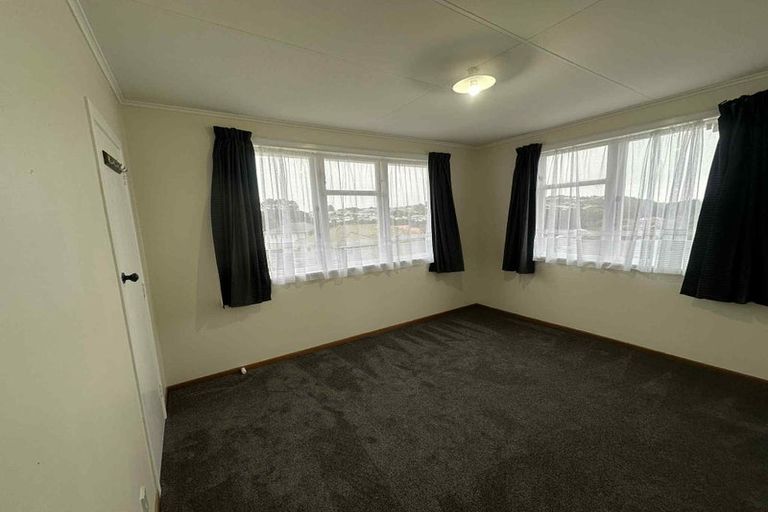Photo of property in 43-45 Westmeath Street, Waitangirua, Porirua, 5024