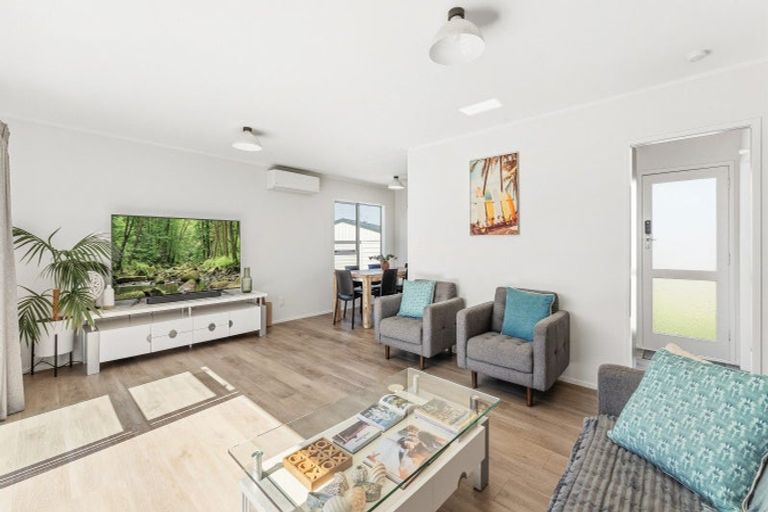 Photo of property in 16 Girven Road, Mount Maunganui, 3116