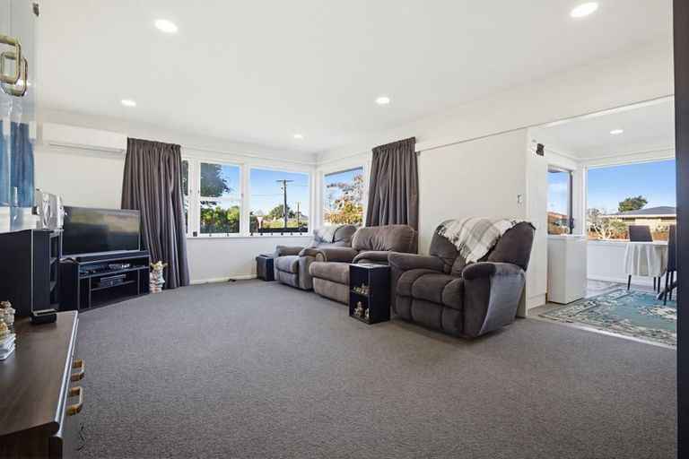 Photo of property in 5 Minifie Avenue, Melville, Hamilton, 3206