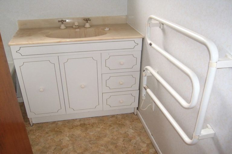 Photo of property in 61 Brodie Street, Ilam, Christchurch, 8041