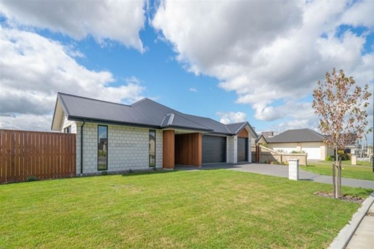 Photo of property in 34 Bavaria Drive, Rolleston, 7614