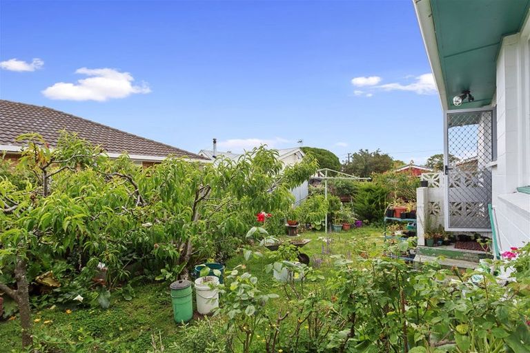 Photo of property in 1/5 Howe Street, New Brighton, Christchurch, 8083