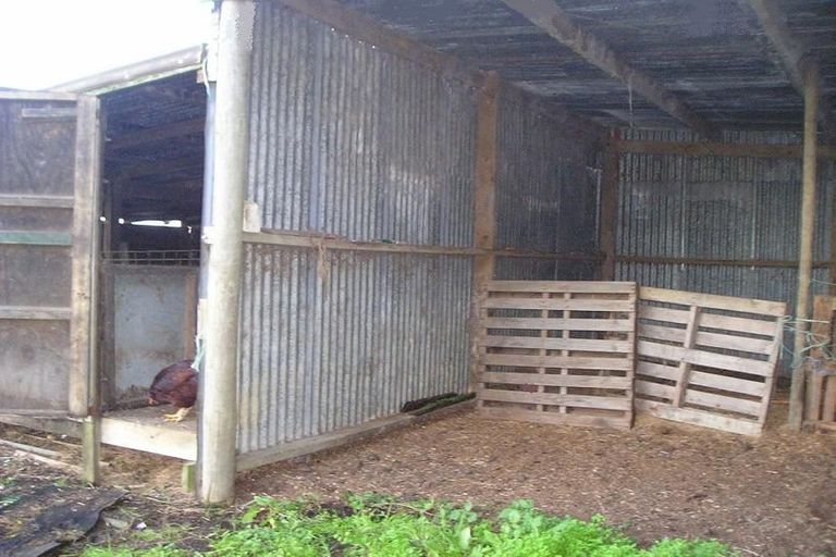 Photo of property in 44 Slater Road, Ruawaro, Huntly, 3772