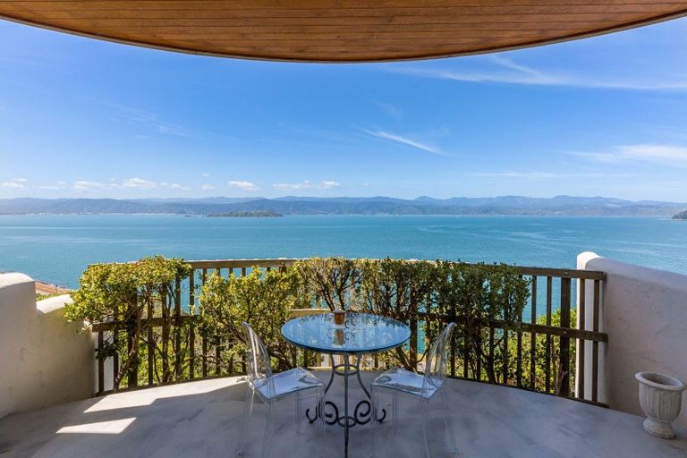 Photo of property in 66 Onslow Road, Khandallah, Wellington, 6035